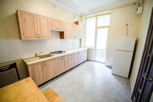 Chernovtsy Apartment 4
